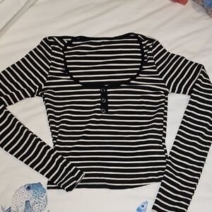 Striped Long Sleeve Crop Top - Black and Off White, Womens Medium
